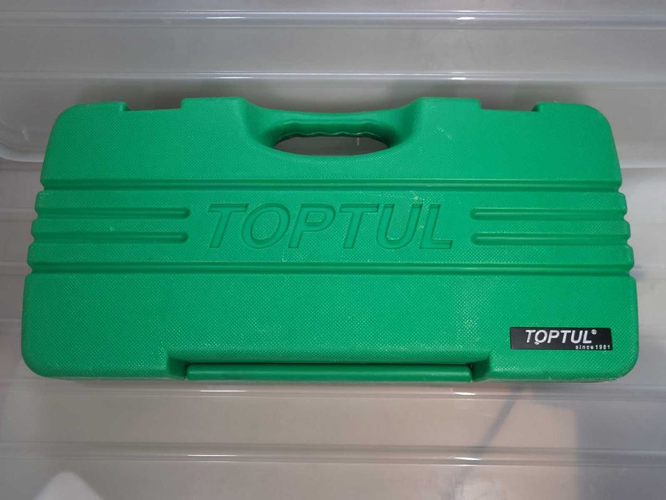 Гайковерт пневматический Toptul (KAAA1640) с комплектом головок .