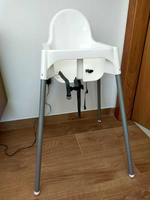 Cadeira alta com tabuleiro Antilop (IKEA)