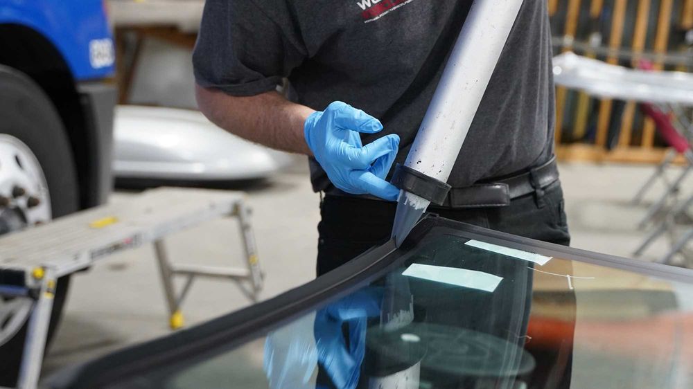 Лобовое стекло Низкие цены