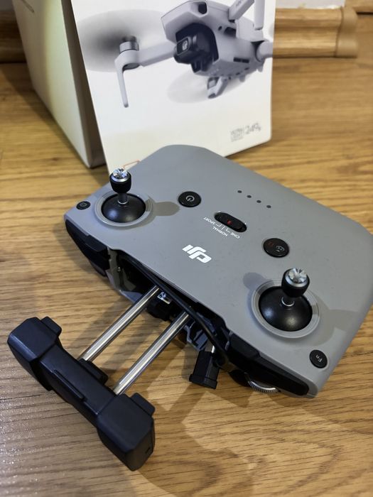 Dron DJI mini 4k. Polecam!