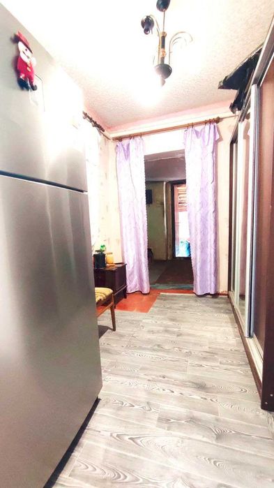 Продам окремий будинок з газом і зручностями в Дергачах р-н Піски.