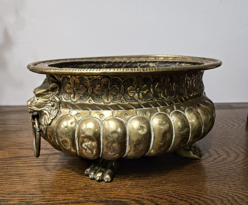 Mosiężna osłonka na doniczki Kalisz