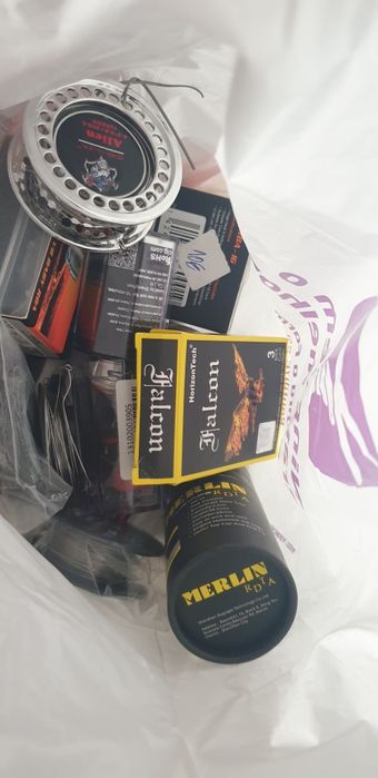 Material eletrónico