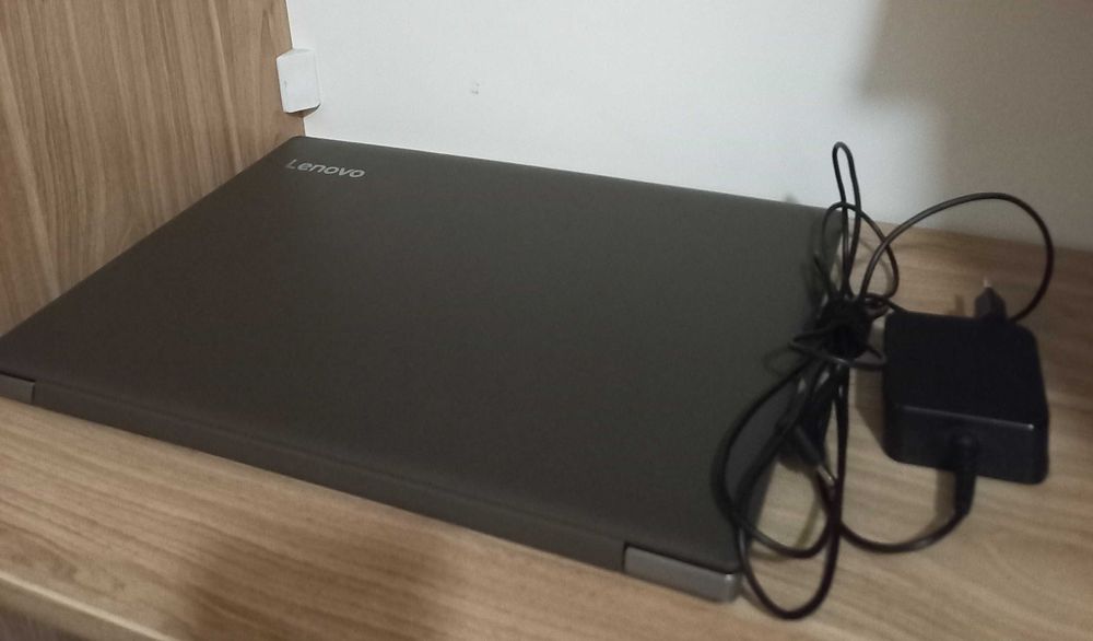 ноутбук Lenovo IdeaPad 330-15IKB