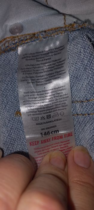 Spodnie dżinsowe chłopięce z Destination roz 146cm