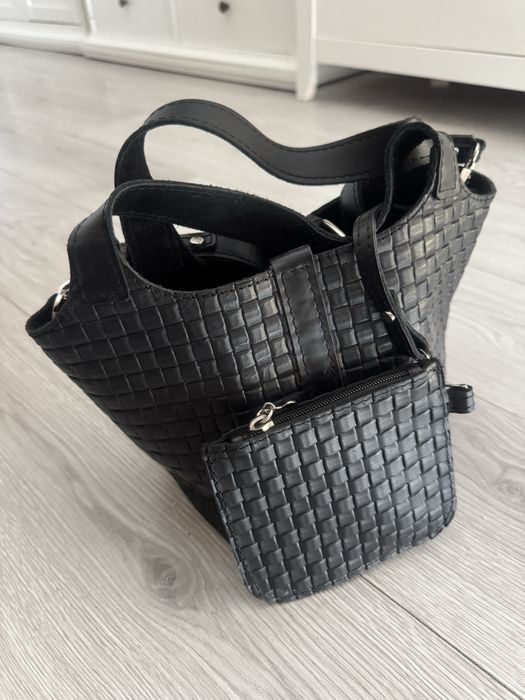 Torebka By o la la czarna pleciona