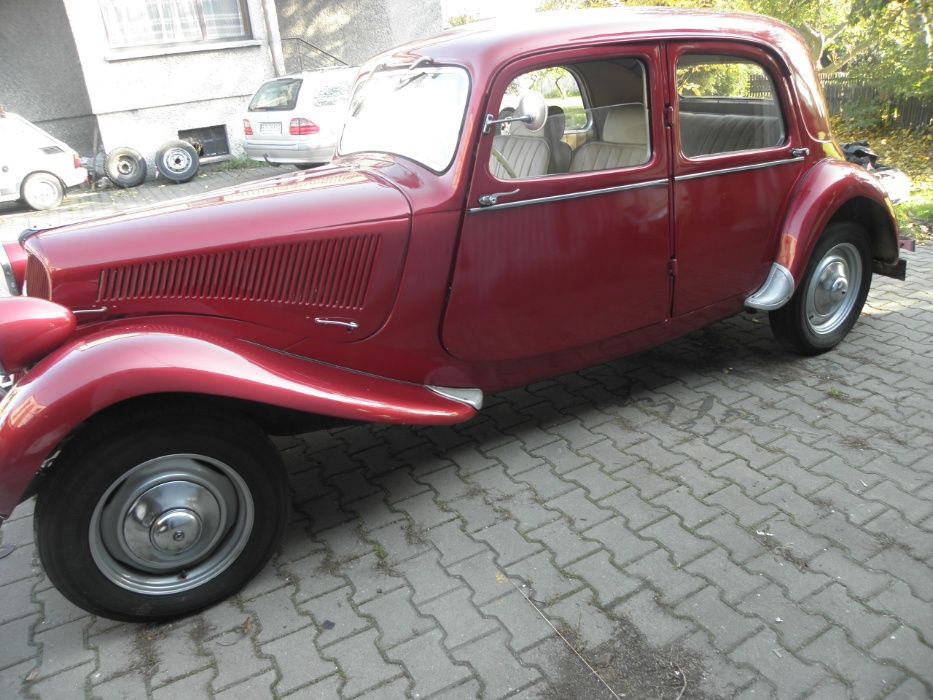 Zabytkowy Citroen BL 11