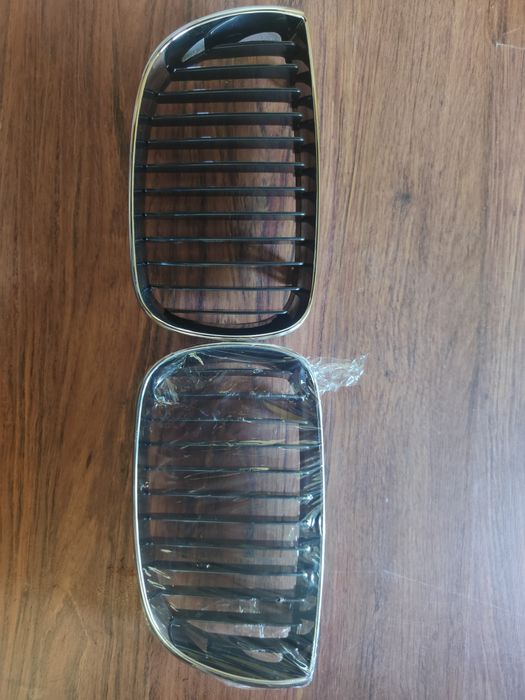 Grelha frontal BMW E46 2011