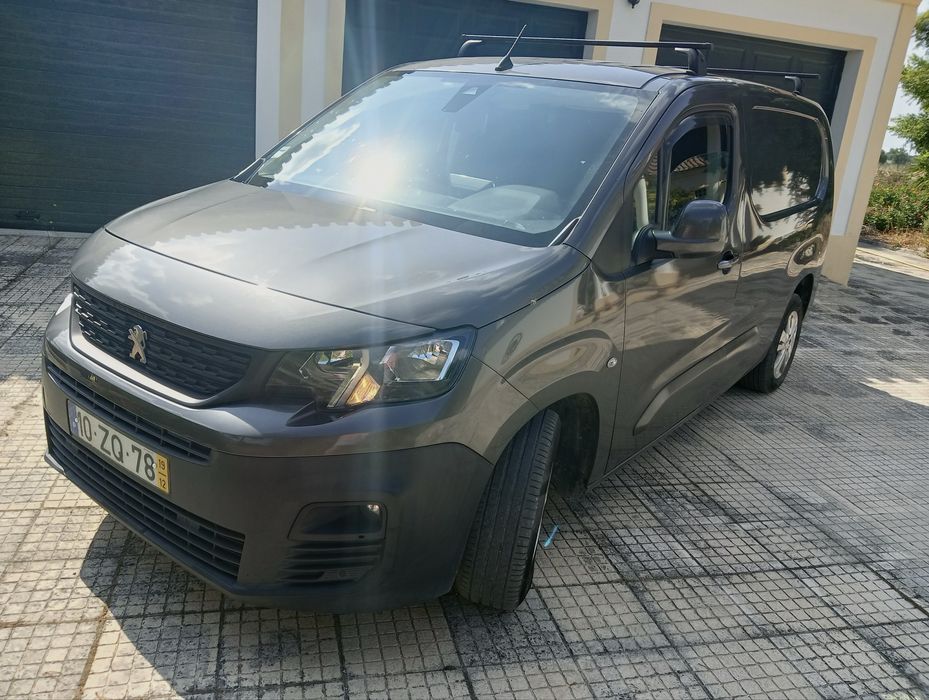 Peugeot Partner 2019 Automática Full Extras 130CV - 135000Kms