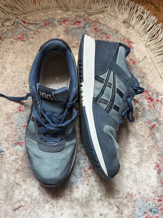 Кросівки LYTE CLASSIC Asics