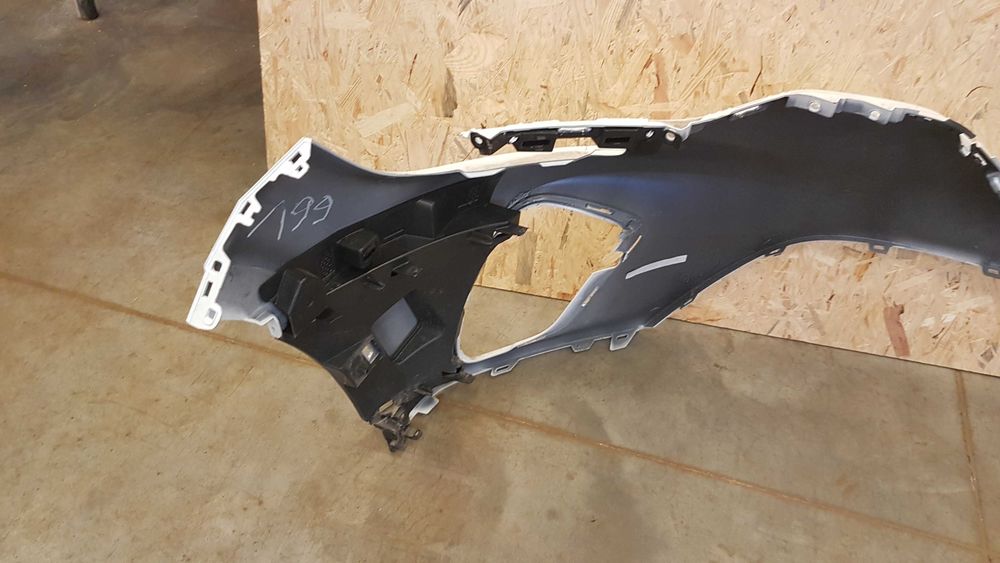 Renault Captur II zderzak przód przedni
