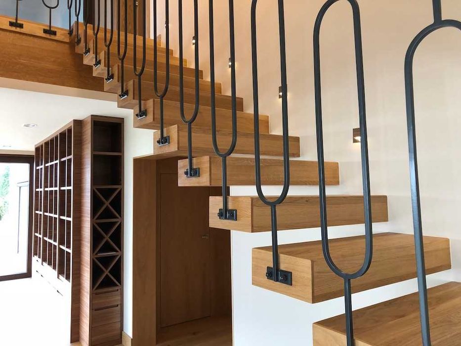 Schody półkowe dębowe z balustradą Wycena Gratis !