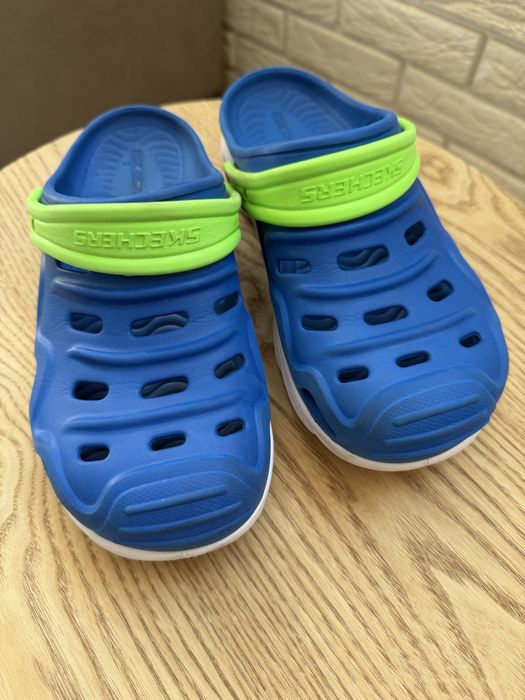 Крокси Skechers