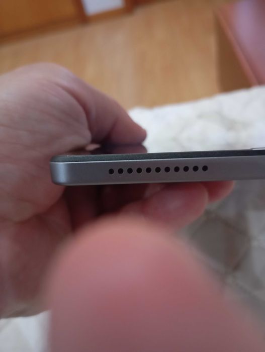 Tablet Lenovo cinza