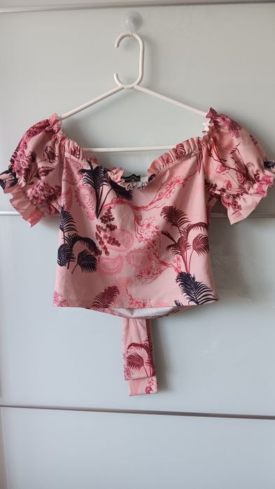 Bluzka Prettylittlething r.42