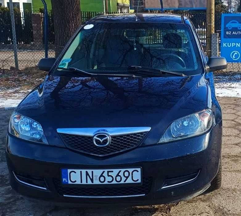 Mazda 2 2005 1.25 ben 100 % sprawna bez rdzy klima niski przebieg