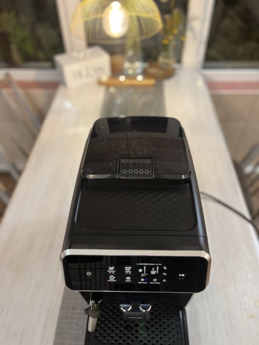 Автоматична кавомашина Philips Series 2200 EP2220/10