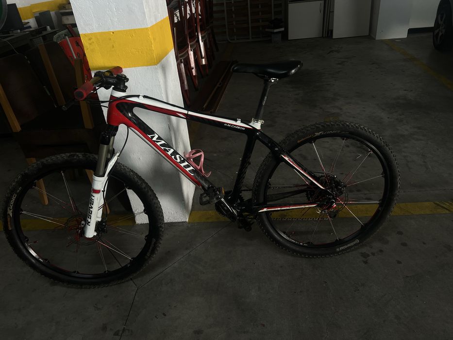 bicicleta de carbono
