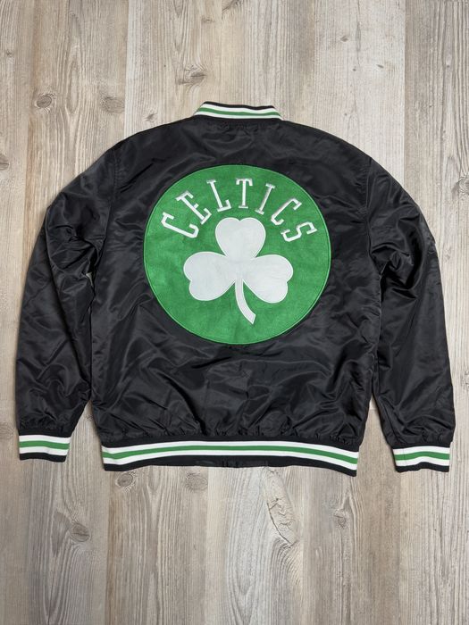 Бомбер Boston новий