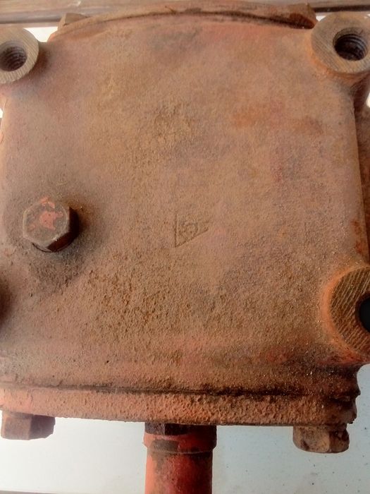 Przekładnia kątowa do świdra