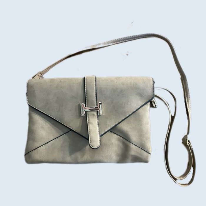 Carteira/Mala/Bolsa de Mulher Cinza Claro