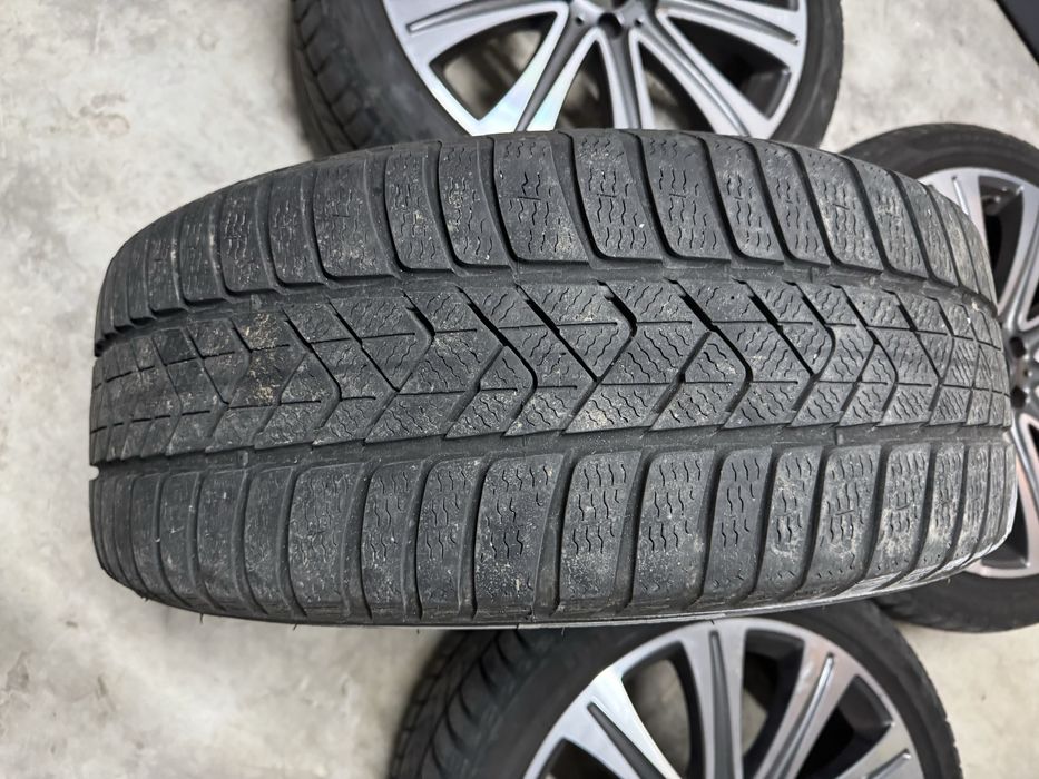 Jantes usadas Mercedes 19” originais+pneus Pirelli Sottozero 3
