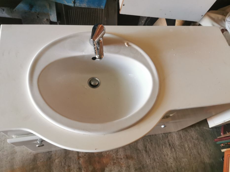 Szafka łazienkowa