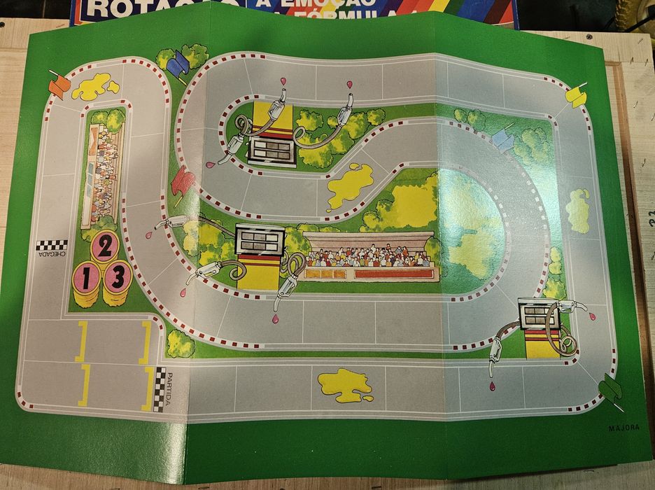 Jogo de tabuleiro Majora