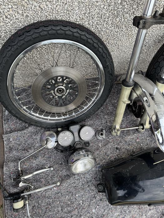 Suzuki GN400 komplet części w dobrym stanie