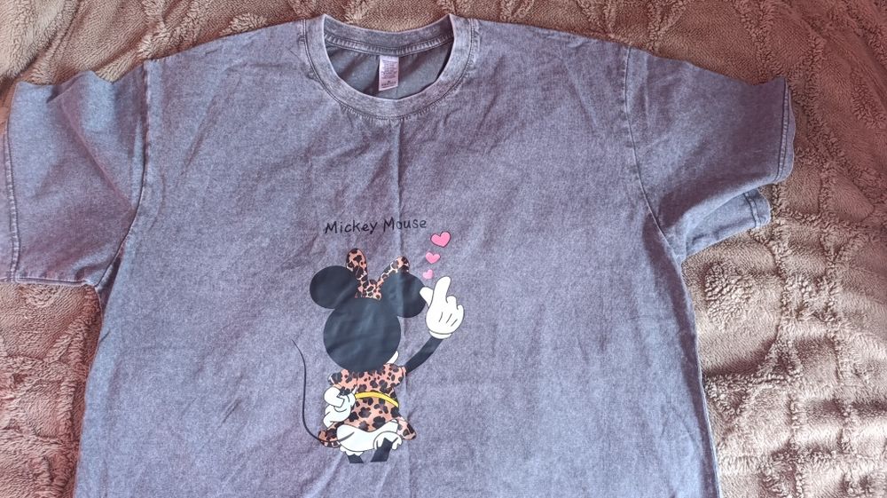 Футболка костюм прогулочный продам