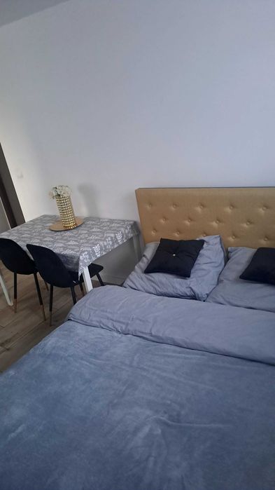 Wynajmę  2-pokóje ok 30 m w Markach, niedaleko Warszawy