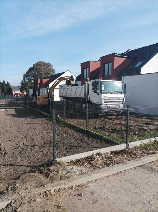 Usługi koparko- ładowarką, minikoparką, transportowe wywrotkami