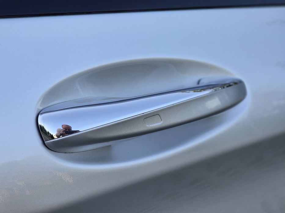 Продам свой Mercedes Benz C300 2л ( ПОЛНЫЙ ПРИВОД )