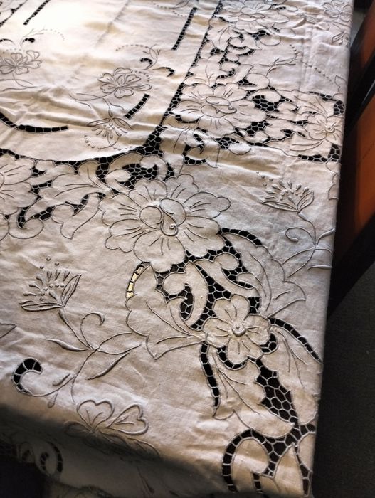 Lindíssima toalha 3 metros