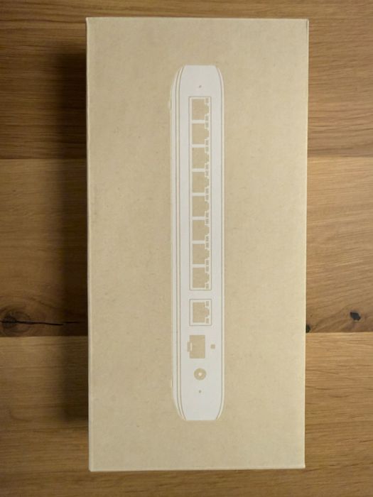 Switch Ubiquiti UniFiSwitch Flex Desktop (USW-Flex-2.5G-8-PoE)