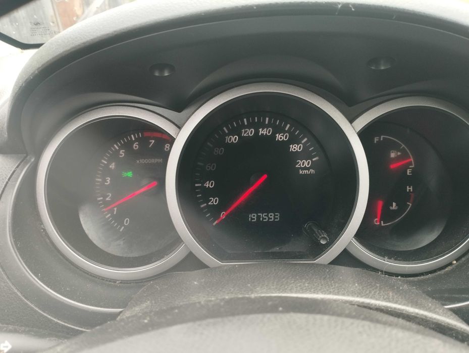 Suzuki Grand Vitara 2 2.0 LPG