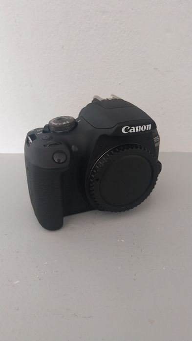 Canon 2000D - Bom Estado