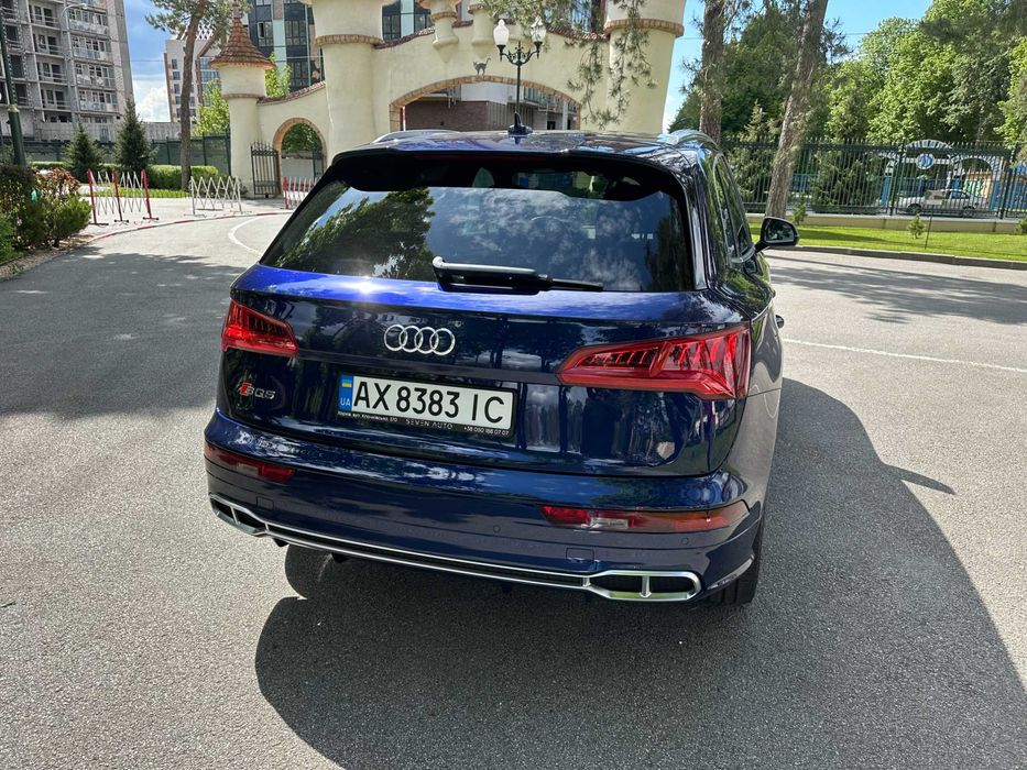AUDi SQ5 2018 року 3.0 TFSI quattro з пробігом 29000 км