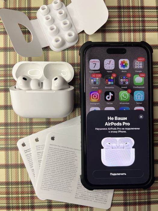 Навушники Apple AirPods Pro 3