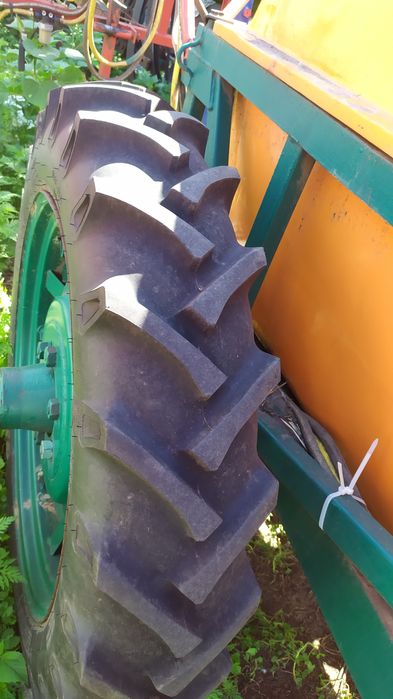 Оприскувач ОП-2000