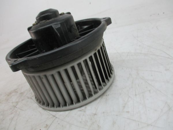 Motor da chauffage / sofagem TOYOTA Corolla Sedan (_E10_)
