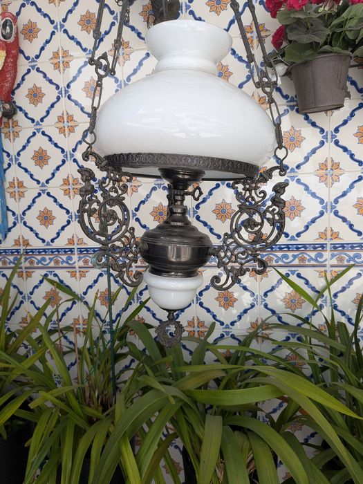 Candeeiro de decoração antigo