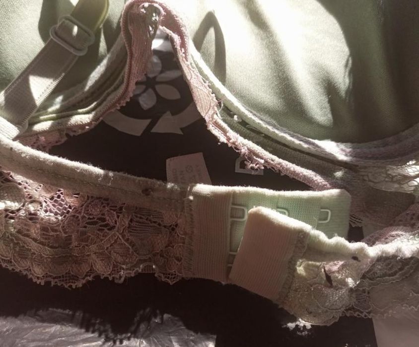 Бюстгальтер 85 В