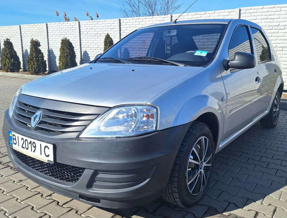 Renault Logan 2012 год,Офiцiйна,135 тис пробiг