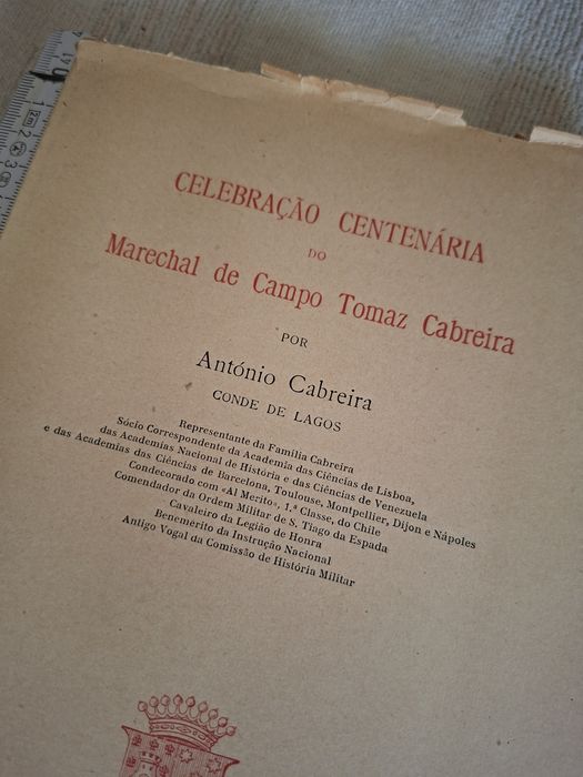 Dois livros de António Cabreira - Conde de Lagos  Graduações Militares