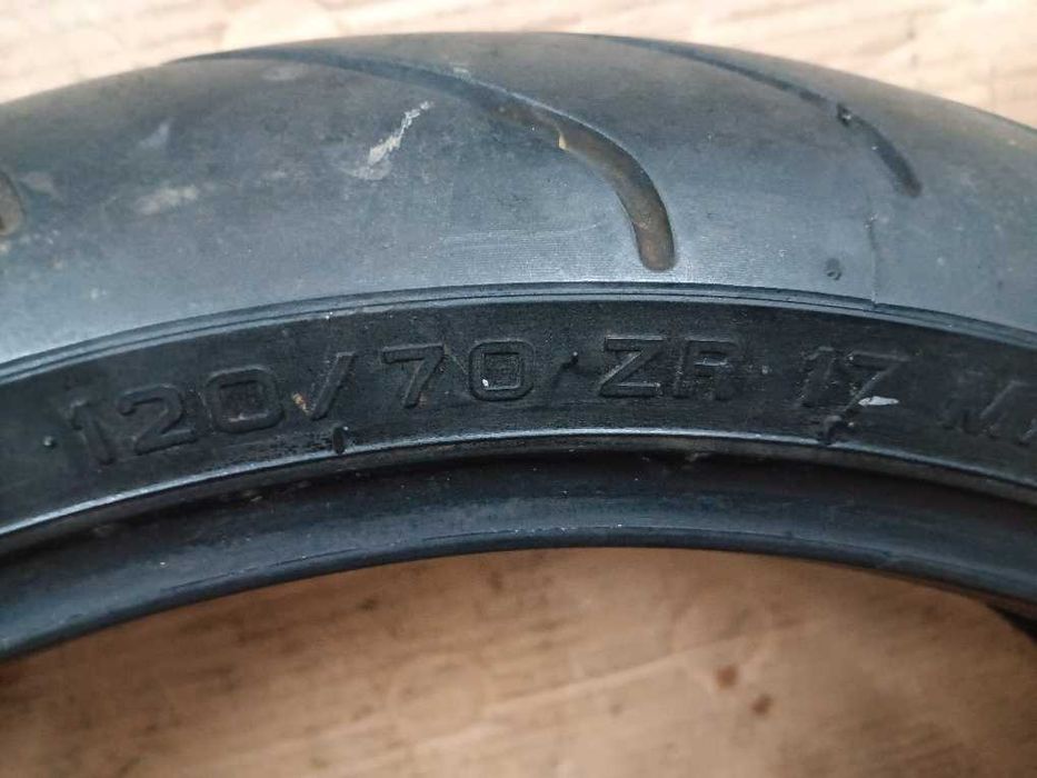 Pneu Metzeler Sportec M3 120/70ZR17
