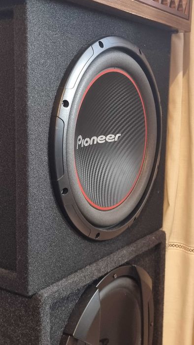 Sub woofers passivos de 4 ohms Alpine SBE-1244BR e Pioneer TS-W304R