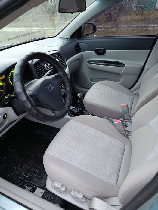 Продам hyundai accent