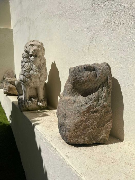 Banco antigo de jardim
