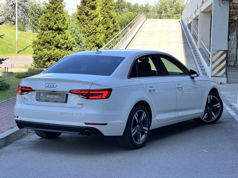 Audi a4b9 2016 рік 2.0 Quatrro